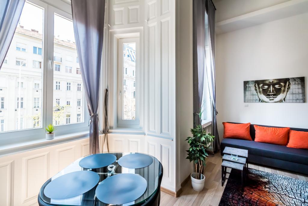 Dream Home Apartment Будапеща Екстериор снимка
