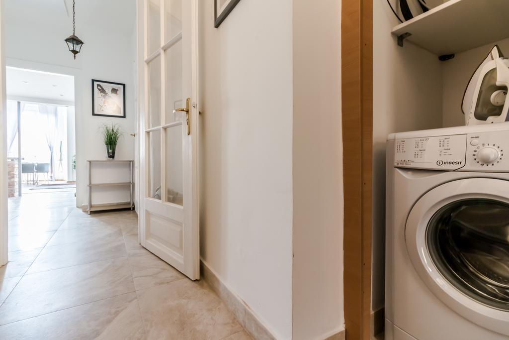 Dream Home Apartment Будапеща Екстериор снимка